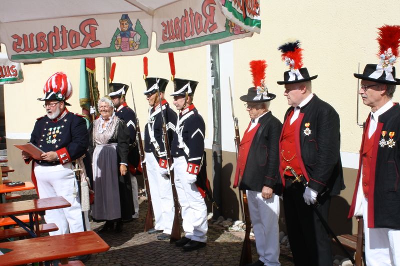 Viele Gäste beim Jubiläumsfest